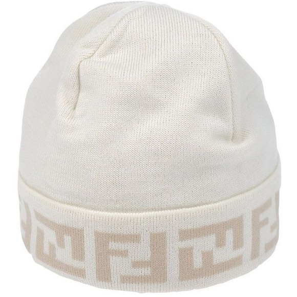 fendi monogram beanie